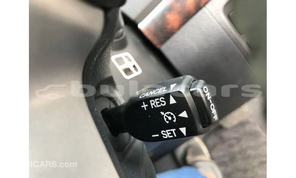 Buy Import Toyota Land Cruiser Other Car in Import - Dubai in Central Buy Import Toyota Land Cruiser Other Car in Import - Dubai in Central