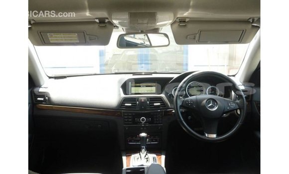 Buy Import Mercedes-Benz 250 Black Car in Import - Dubai in Central Buy Import Mercedes-Benz 250 Black Car in Import - Dubai in Central