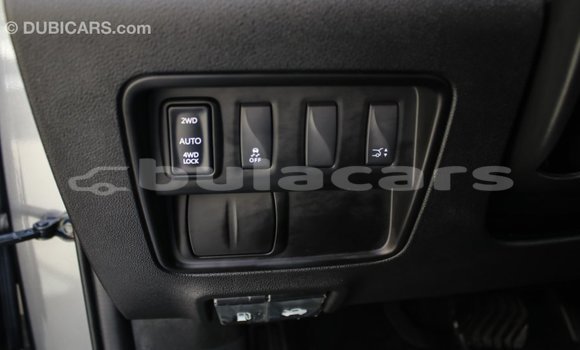 Acheter Import Voiture Renault Koleos Blanc à Import - Dubai, Central Acheter Import Voiture Renault Koleos Blanc à Import - Dubai, Central