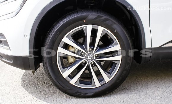 Acheter Import Voiture Renault Koleos Blanc à Import - Dubai, Central Acheter Import Voiture Renault Koleos Blanc à Import - Dubai, Central