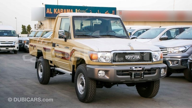 Big with watermark toyota land cruiser central import dubai 6541