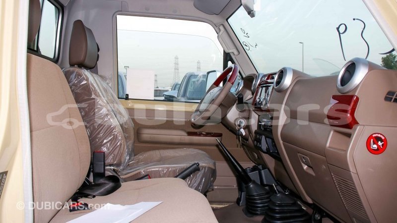 Big with watermark toyota land cruiser central import dubai 6541