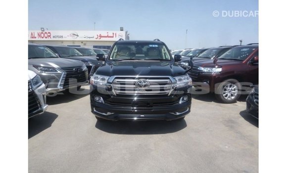 Buy Import Toyota Land Cruiser Black Car in Import - Dubai in Central Buy Import Toyota Land Cruiser Black Car in Import - Dubai in Central