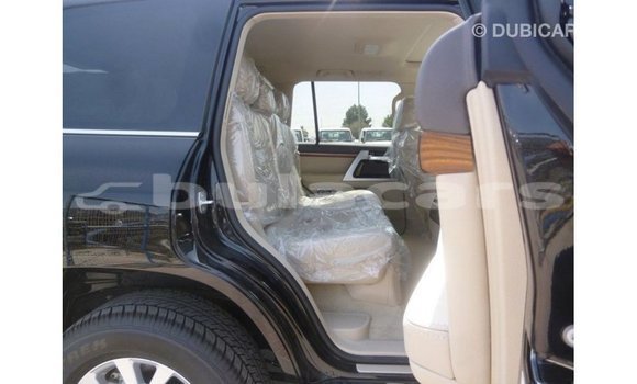 Buy Import Toyota Land Cruiser Black Car in Import - Dubai in Central Buy Import Toyota Land Cruiser Black Car in Import - Dubai in Central