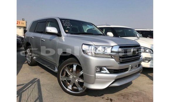 Buy Import Toyota Land Cruiser Grey Car in Import - Dubai in Central Buy Import Toyota Land Cruiser Grey Car in Import - Dubai in Central