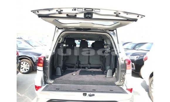 Buy Import Toyota Land Cruiser Grey Car in Import - Dubai in Central Buy Import Toyota Land Cruiser Grey Car in Import - Dubai in Central