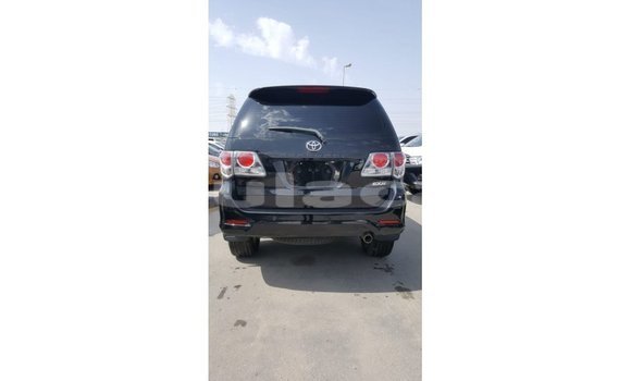 Buy Import Toyota Fortuner Black Car in Import - Dubai in Central Buy Import Toyota Fortuner Black Car in Import - Dubai in Central