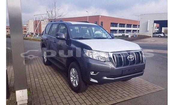 Buy Import Toyota Prado Black Car in Import - Dubai in Central Buy Import Toyota Prado Black Car in Import - Dubai in Central