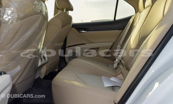 Buy Import Toyota Camry White Car in Import - Dubai in Central Buy Import Toyota Camry White Car in Import - Dubai in Central