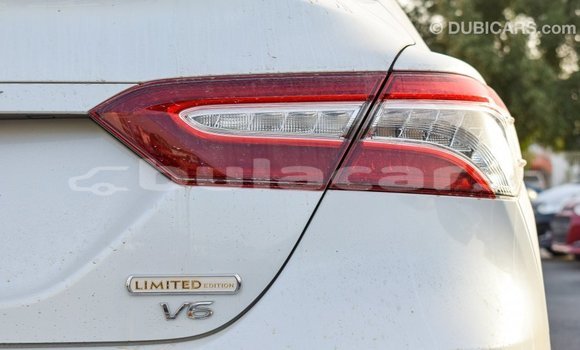 Buy Import Toyota Camry White Car in Import - Dubai in Central Buy Import Toyota Camry White Car in Import - Dubai in Central