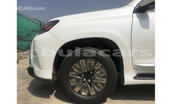 Acheter Import Voiture Lexus GX Blanc à Import - Dubai, Central Acheter Import Voiture Lexus GX Blanc à Import - Dubai, Central