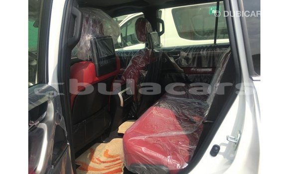 Acheter Import Voiture Lexus GX Blanc à Import - Dubai, Central Acheter Import Voiture Lexus GX Blanc à Import - Dubai, Central