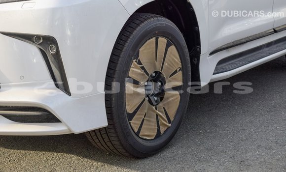 Buy Import Lexus LX White Car in Import - Dubai in Central Buy Import Lexus LX White Car in Import - Dubai in Central