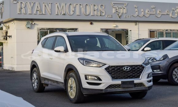 Buy Import Hyundai Tucson White Car in Import - Dubai in Central Buy Import Hyundai Tucson White Car in Import - Dubai in Central
