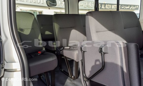 Buy Import Toyota Hiace White Car in Import - Dubai in Central Buy Import Toyota Hiace White Car in Import - Dubai in Central