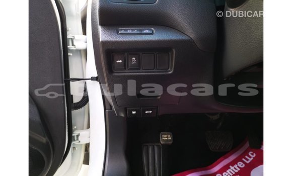 Acheter Import Voiture Nissan Altima Blanc à Import - Dubai, Central Acheter Import Voiture Nissan Altima Blanc à Import - Dubai, Central