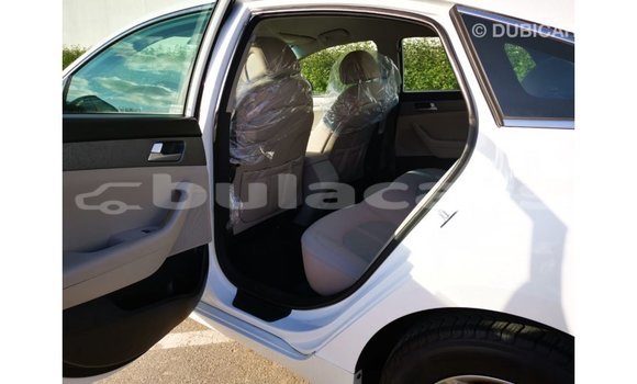 Acheter Import Voiture Hyundai Sonata Blanc à Import - Dubai, Central Acheter Import Voiture Hyundai Sonata Blanc à Import - Dubai, Central