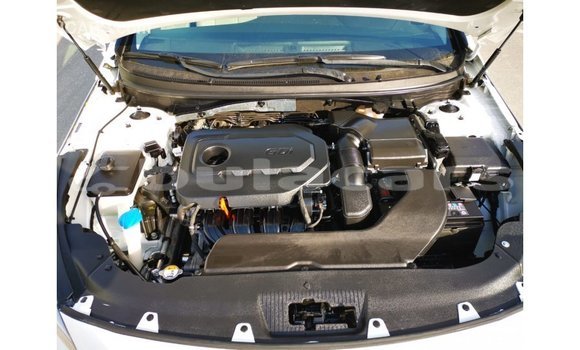 Acheter Import Voiture Hyundai Sonata Blanc à Import - Dubai, Central Acheter Import Voiture Hyundai Sonata Blanc à Import - Dubai, Central