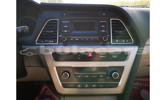 Acheter Import Voiture Hyundai Sonata Blanc à Import - Dubai, Central Acheter Import Voiture Hyundai Sonata Blanc à Import - Dubai, Central