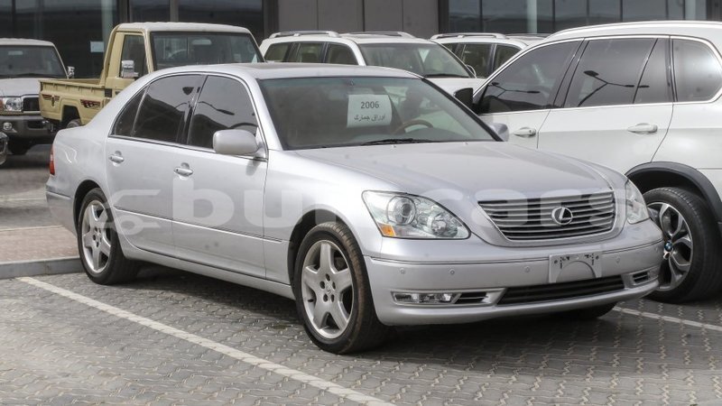 Big with watermark lexus ls central import dubai 6599