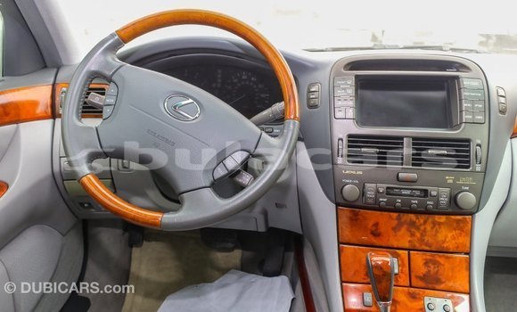 Acheter Import Voiture Lexus LS Gris à Import - Dubai, Central Acheter Import Voiture Lexus LS Gris à Import - Dubai, Central