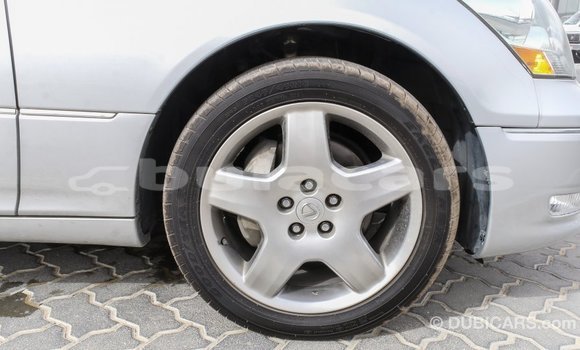 Acheter Import Voiture Lexus LS Gris à Import - Dubai, Central Acheter Import Voiture Lexus LS Gris à Import - Dubai, Central