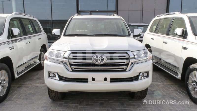 Big with watermark toyota land cruiser central import dubai 6600