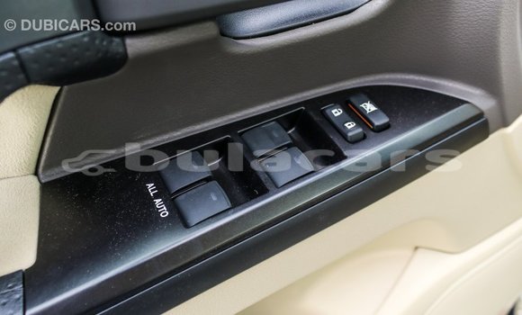 Buy Import Toyota Land Cruiser White Car in Import - Dubai in Central Buy Import Toyota Land Cruiser White Car in Import - Dubai in Central