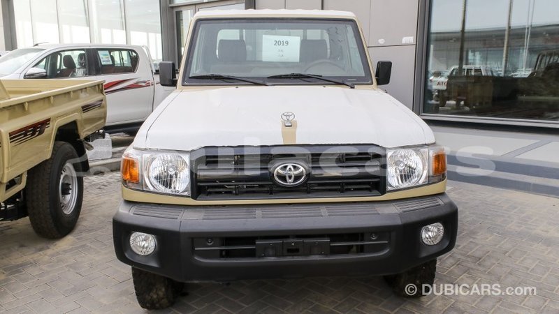 Big with watermark toyota land cruiser central import dubai 6603