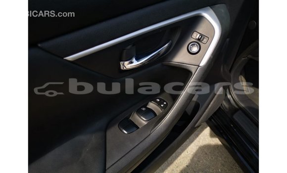 Acheter Import Voiture Nissan Altima Noir à Import - Dubai, Central Acheter Import Voiture Nissan Altima Noir à Import - Dubai, Central