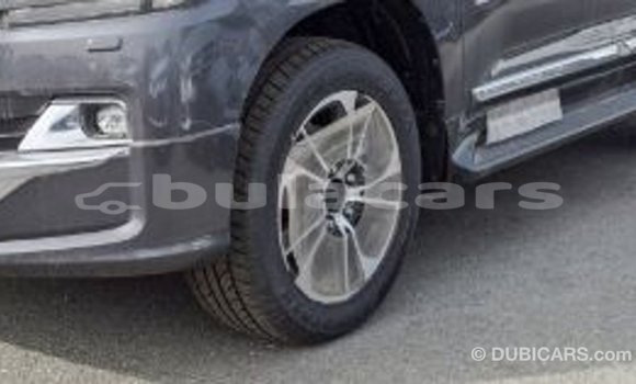 Buy Import Toyota Land Cruiser Grey Car in Import - Dubai in Central Buy Import Toyota Land Cruiser Grey Car in Import - Dubai in Central
