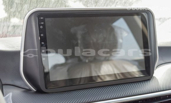 Buy Import Hyundai Tucson White Car in Import - Dubai in Central Buy Import Hyundai Tucson White Car in Import - Dubai in Central