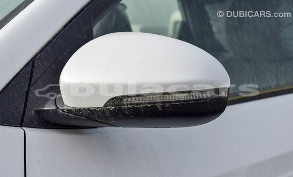 Buy Import Hyundai Tucson White Car in Import - Dubai in Central Buy Import Hyundai Tucson White Car in Import - Dubai in Central