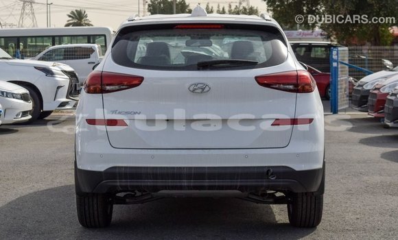 Buy Import Hyundai Tucson White Car in Import - Dubai in Central Buy Import Hyundai Tucson White Car in Import - Dubai in Central