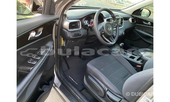 Buy Import Kia Sorento Grey Car in Import - Dubai in Central Buy Import Kia Sorento Grey Car in Import - Dubai in Central