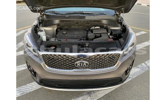 Buy Import Kia Sorento Grey Car in Import - Dubai in Central Buy Import Kia Sorento Grey Car in Import - Dubai in Central