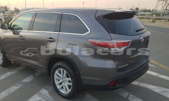 Buy Import Toyota Highlander Grey Car in Import - Dubai in Central Buy Import Toyota Highlander Grey Car in Import - Dubai in Central