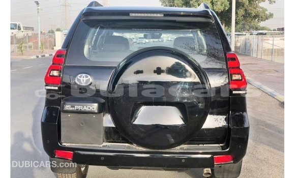 Acheter Import Voiture Toyota Prado Noir à Import - Dubai, Central Acheter Import Voiture Toyota Prado Noir à Import - Dubai, Central