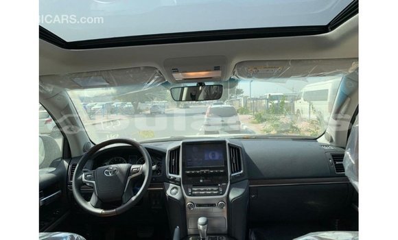 Buy Import Toyota Land Cruiser Black Car in Import - Dubai in Central Buy Import Toyota Land Cruiser Black Car in Import - Dubai in Central