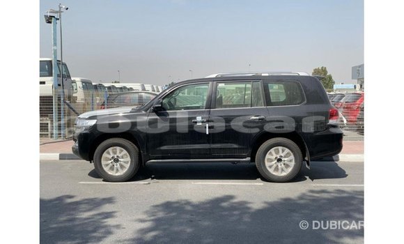 Buy Import Toyota Land Cruiser Black Car in Import - Dubai in Central Buy Import Toyota Land Cruiser Black Car in Import - Dubai in Central