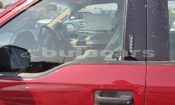 Acheter Import Voiture Ford Club Wagon Rouge à Import - Dubai, Central Acheter Import Voiture Ford Club Wagon Rouge à Import - Dubai, Central