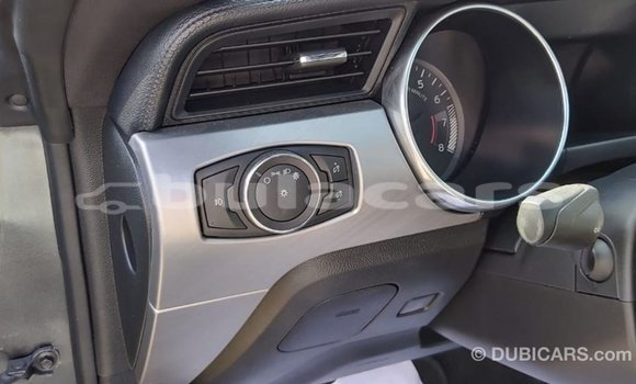 Acheter Import Voiture Ford Mustang Gris à Import - Dubai, Central Acheter Import Voiture Ford Mustang Gris à Import - Dubai, Central