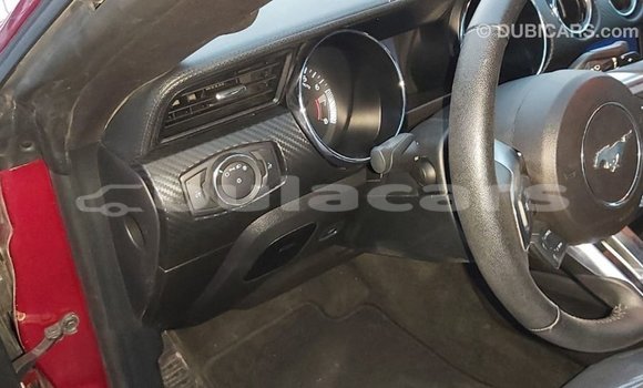 Acheter Import Voiture Ford Mustang Rouge à Import - Dubai, Central Acheter Import Voiture Ford Mustang Rouge à Import - Dubai, Central