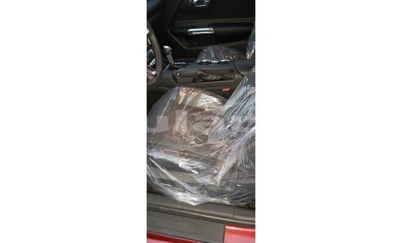 Acheter Import Voiture Ford Mustang Rouge à Import - Dubai, Central Acheter Import Voiture Ford Mustang Rouge à Import - Dubai, Central