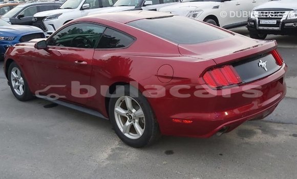 Acheter Import Voiture Ford Mustang Rouge à Import - Dubai, Central Acheter Import Voiture Ford Mustang Rouge à Import - Dubai, Central