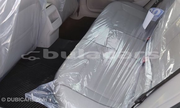 Acheter Import Voiture Volkswagen Passat Bleu à Import - Dubai, Central Acheter Import Voiture Volkswagen Passat Bleu à Import - Dubai, Central