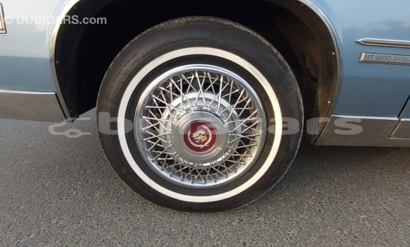 Acheter Import Voiture Cadillac Eldorado Bleu à Import - Dubai, Central Acheter Import Voiture Cadillac Eldorado Bleu à Import - Dubai, Central