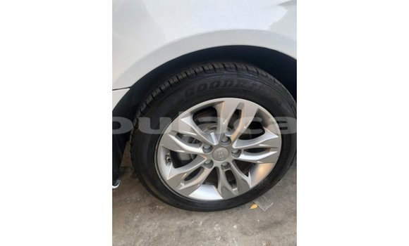 Buy Import Geely Emgrand 7 White Car in Import - Dubai in Central Buy Import Geely Emgrand 7 White Car in Import - Dubai in Central