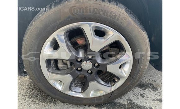 Acheter Import Voiture Jeep Compass Blanc à Import - Dubai, Central Acheter Import Voiture Jeep Compass Blanc à Import - Dubai, Central