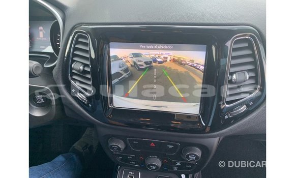 Acheter Import Voiture Jeep Compass Blanc à Import - Dubai, Central Acheter Import Voiture Jeep Compass Blanc à Import - Dubai, Central